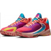 ZOOM FREAK 4